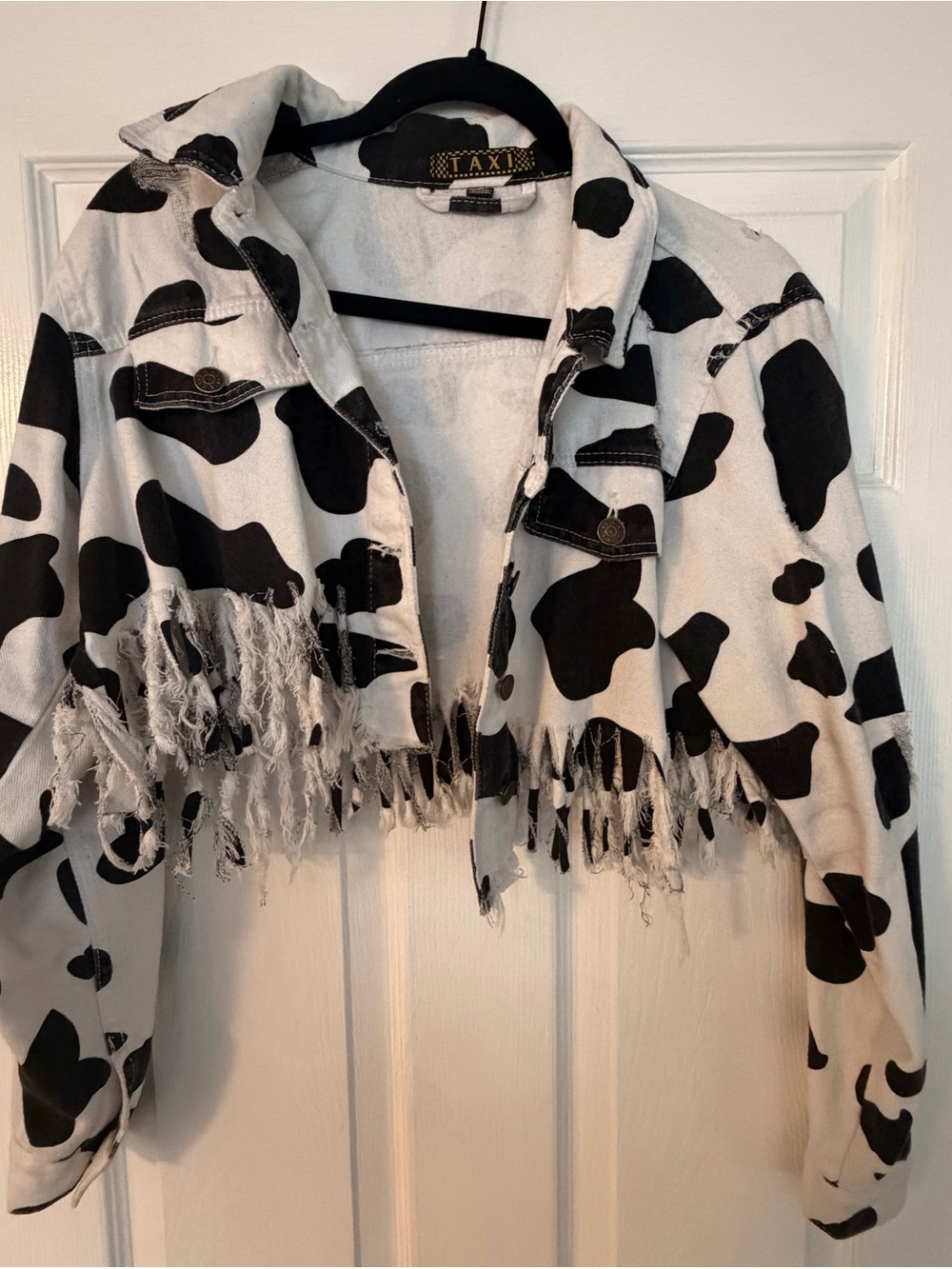 Cropped Cow Print Fringe Jacket - Black & White